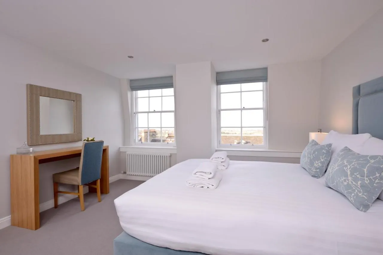 Destiny Scotland New Town Apartments エディンバラ